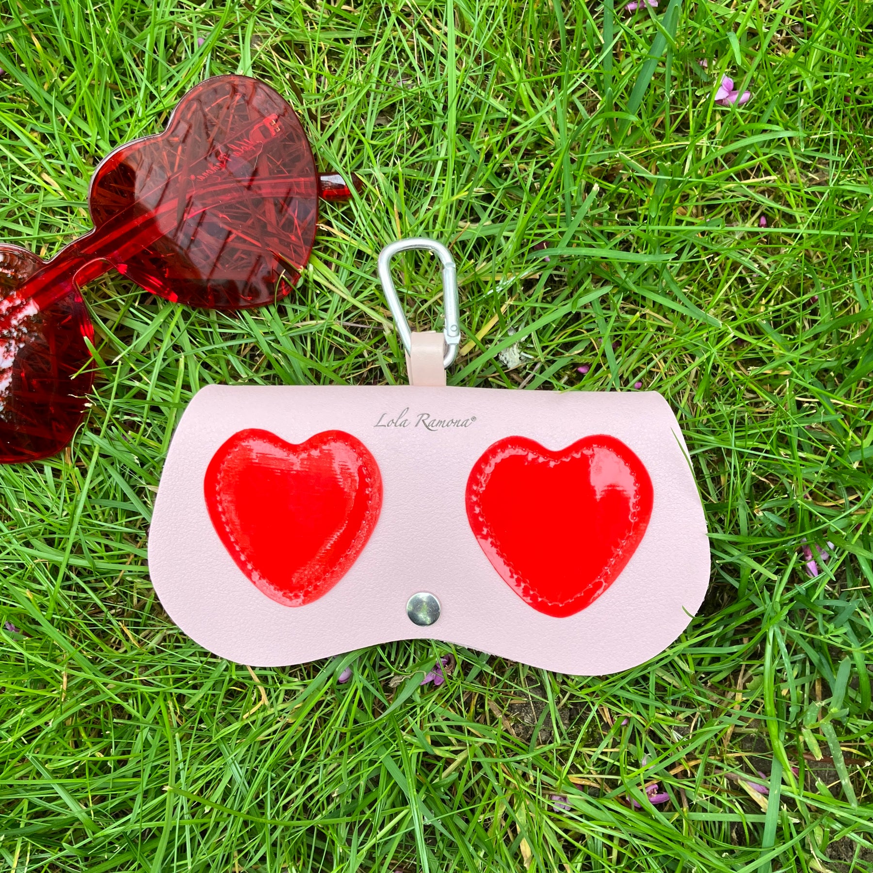 Heart eye cover