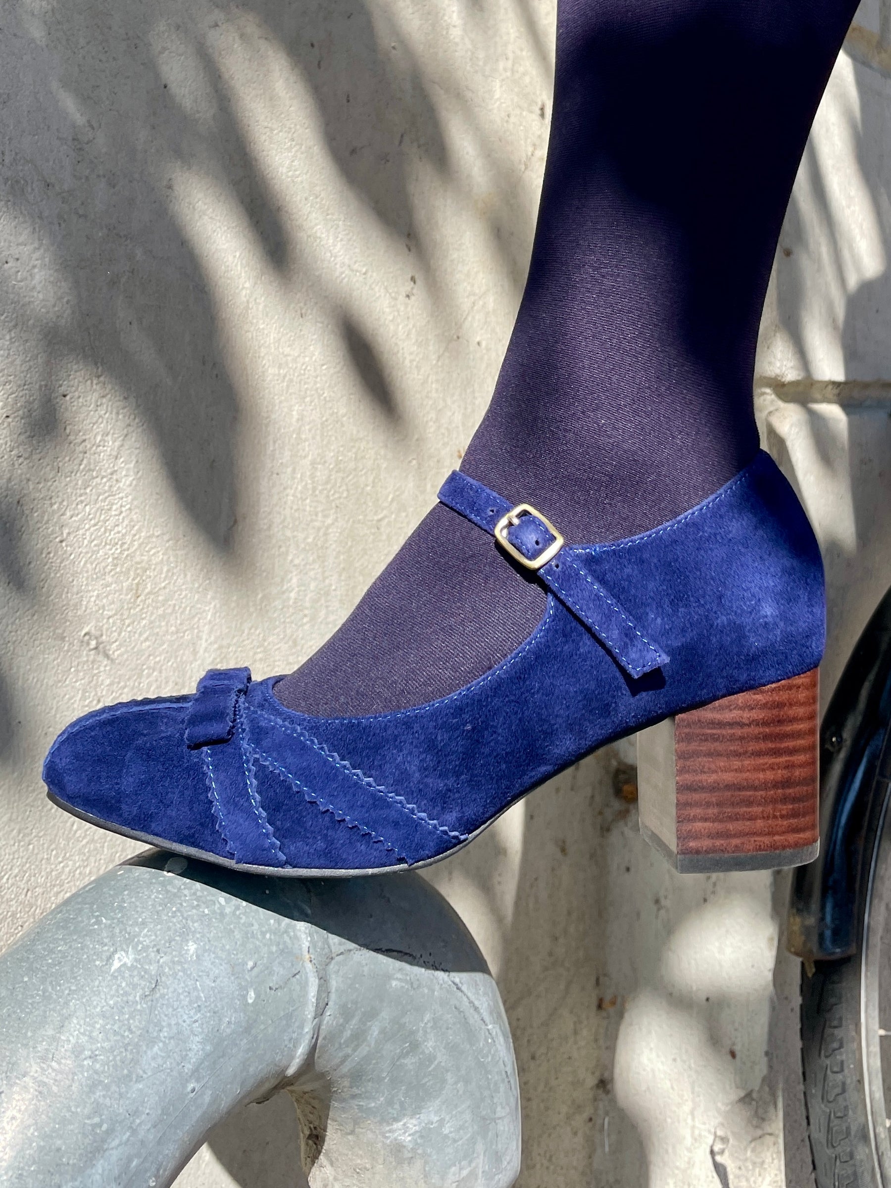 Eve Suede Whispers