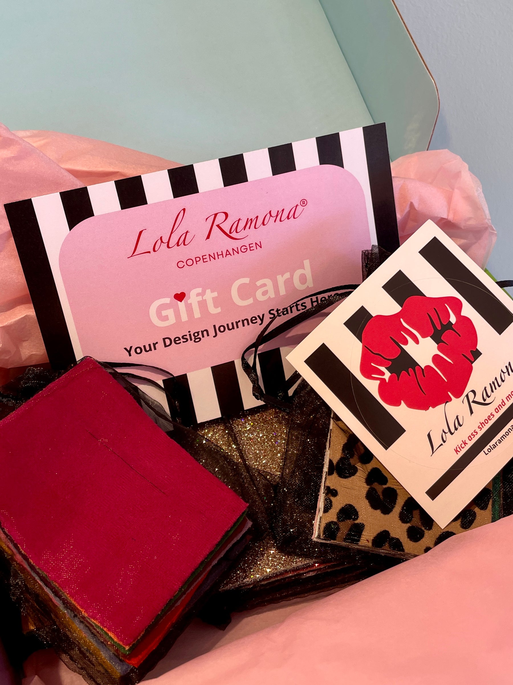 Sample Box - Mix & Match - Design your sneakers - Anywhere, Anytime..