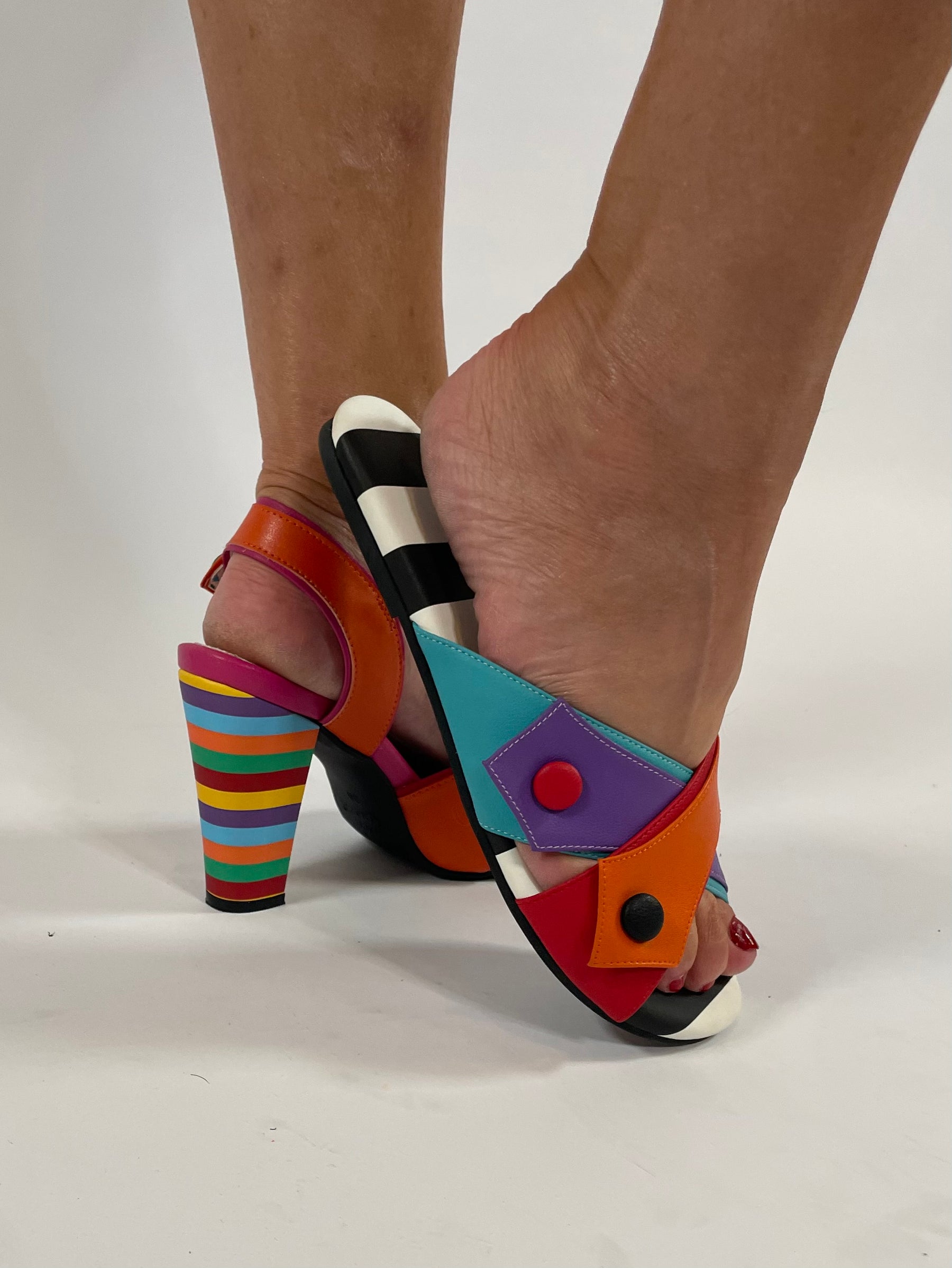 Roxie Straps Vacance