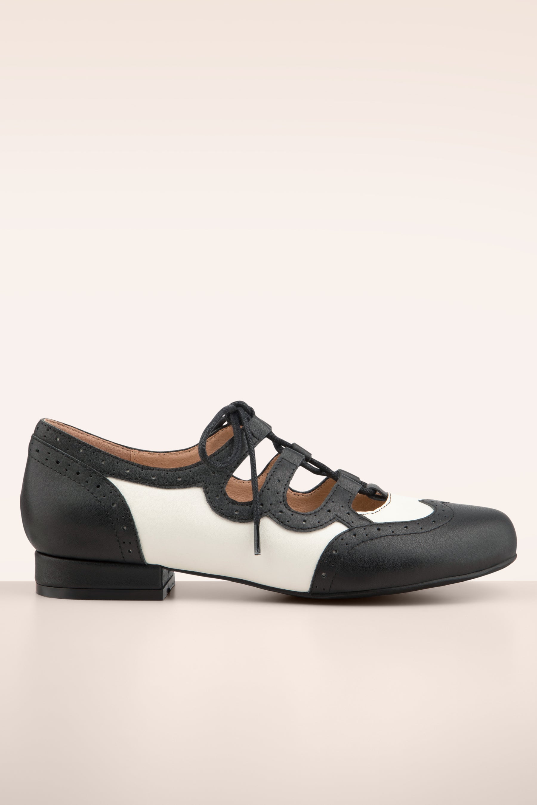 Penny Timeless Steps Brogue