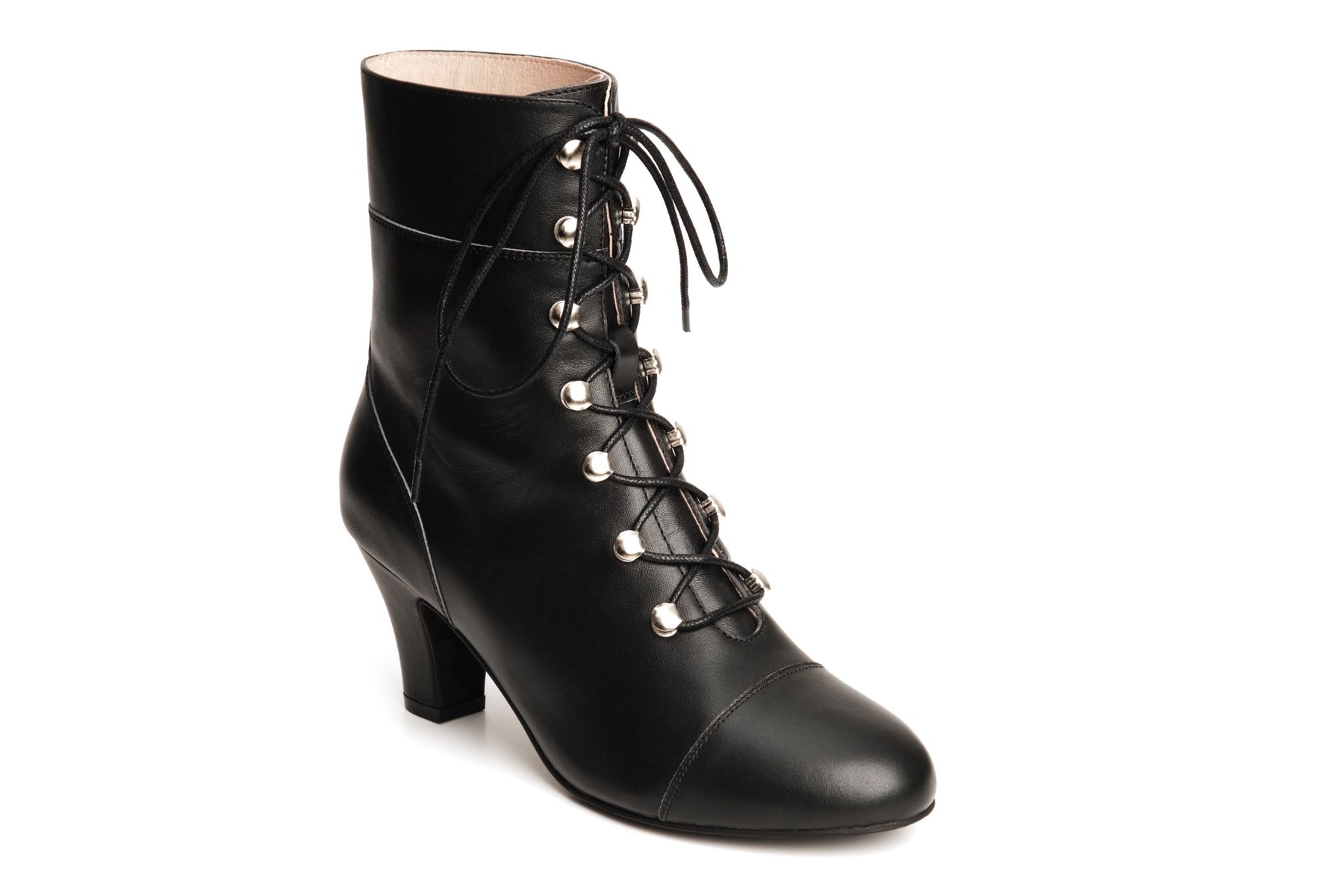 Ava Axelle Black Boots