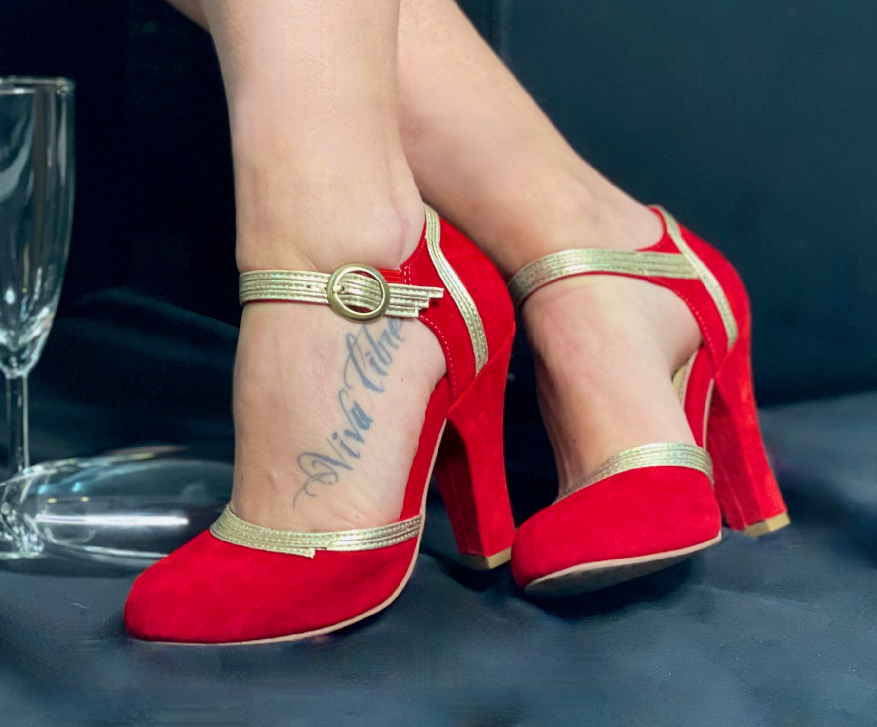 June Speakeasy - Dark Ruby/Gold