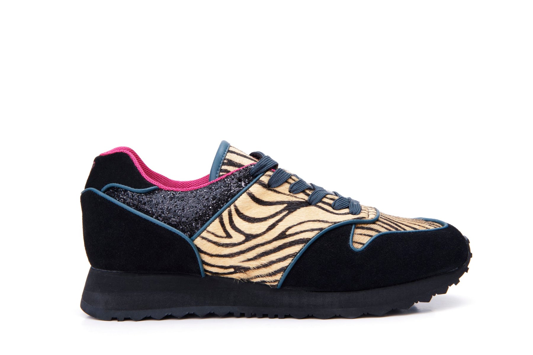 Serena Tiger Sneakers profile