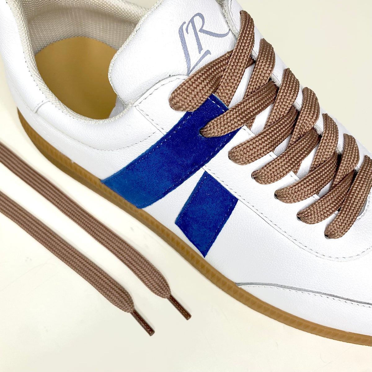 Walnut Laces