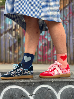 Parker sneaker - Blush - Baby pink suede and red embrodery dots.