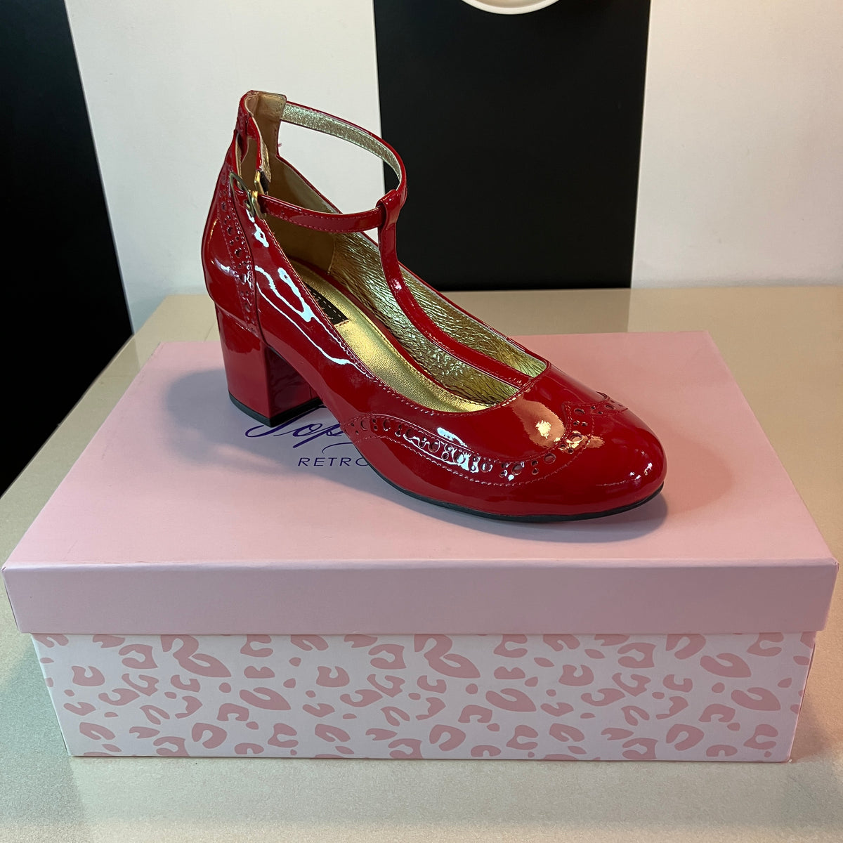 60s Eve Mad For Mod Block Heel  - Limited Archive style