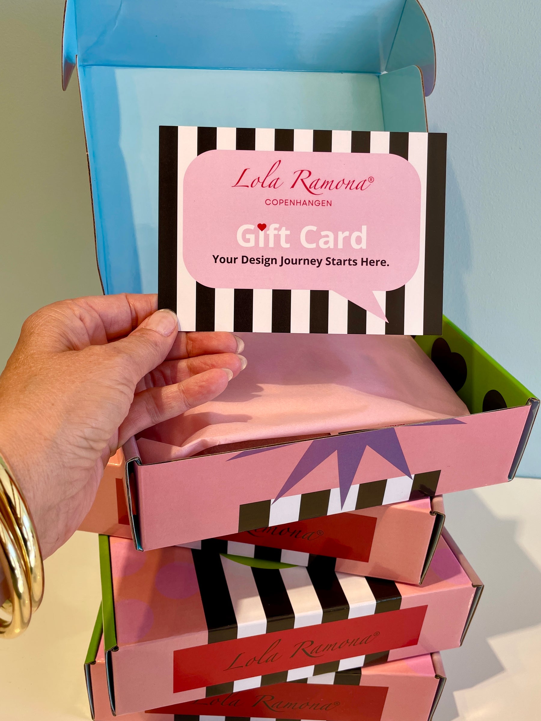 Sample Box - Mix & Match - Design your sneakers - Anywhere, Anytime..