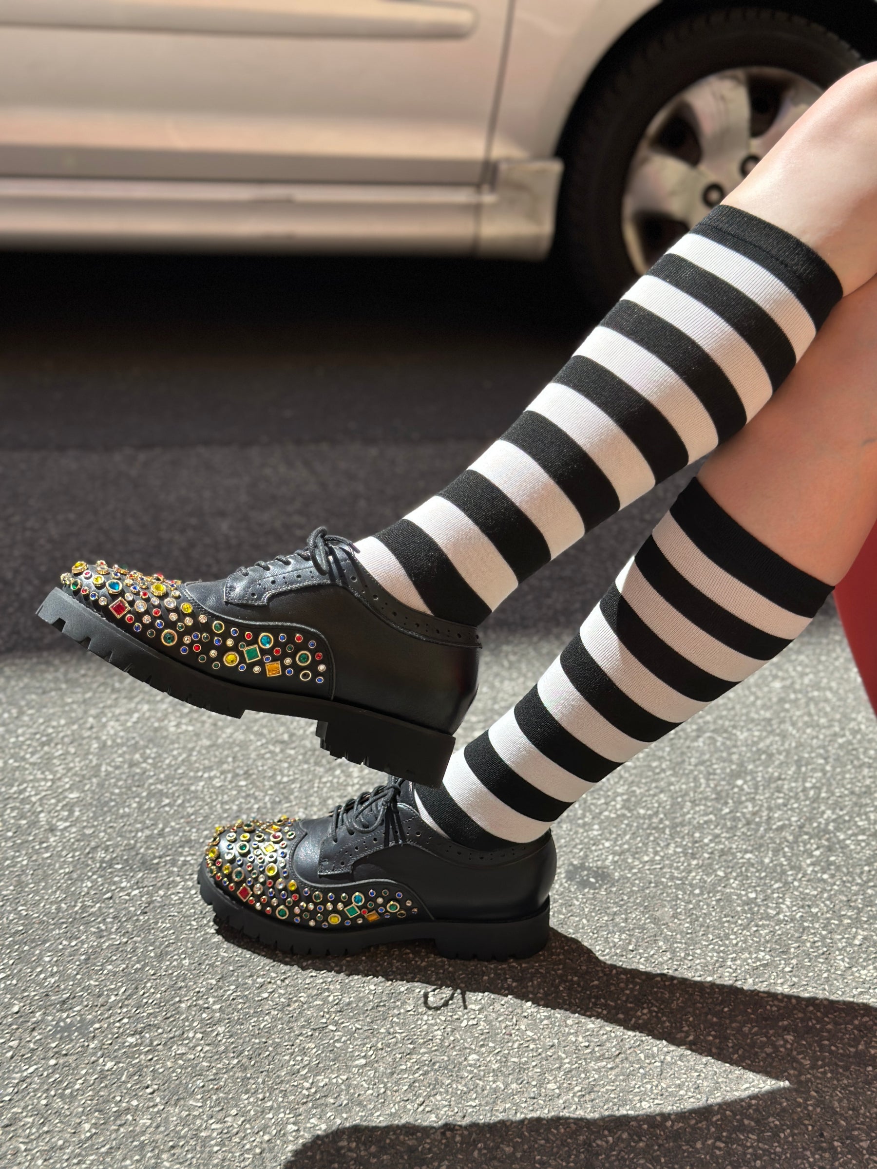 Black & White Stripes - Knee Socks