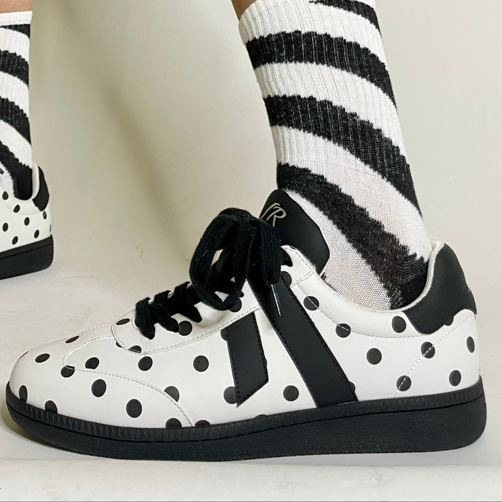 Parker Dots - Vegan