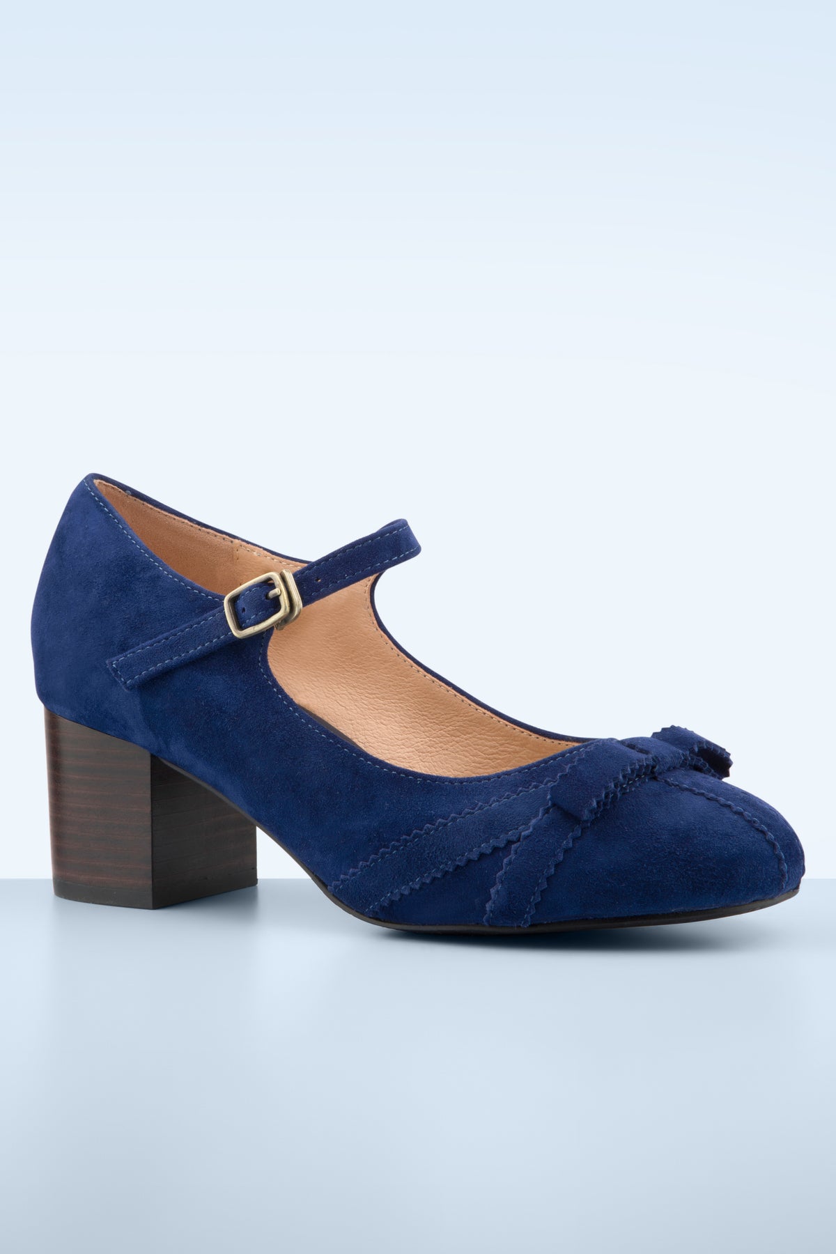Eve Suede Whispers