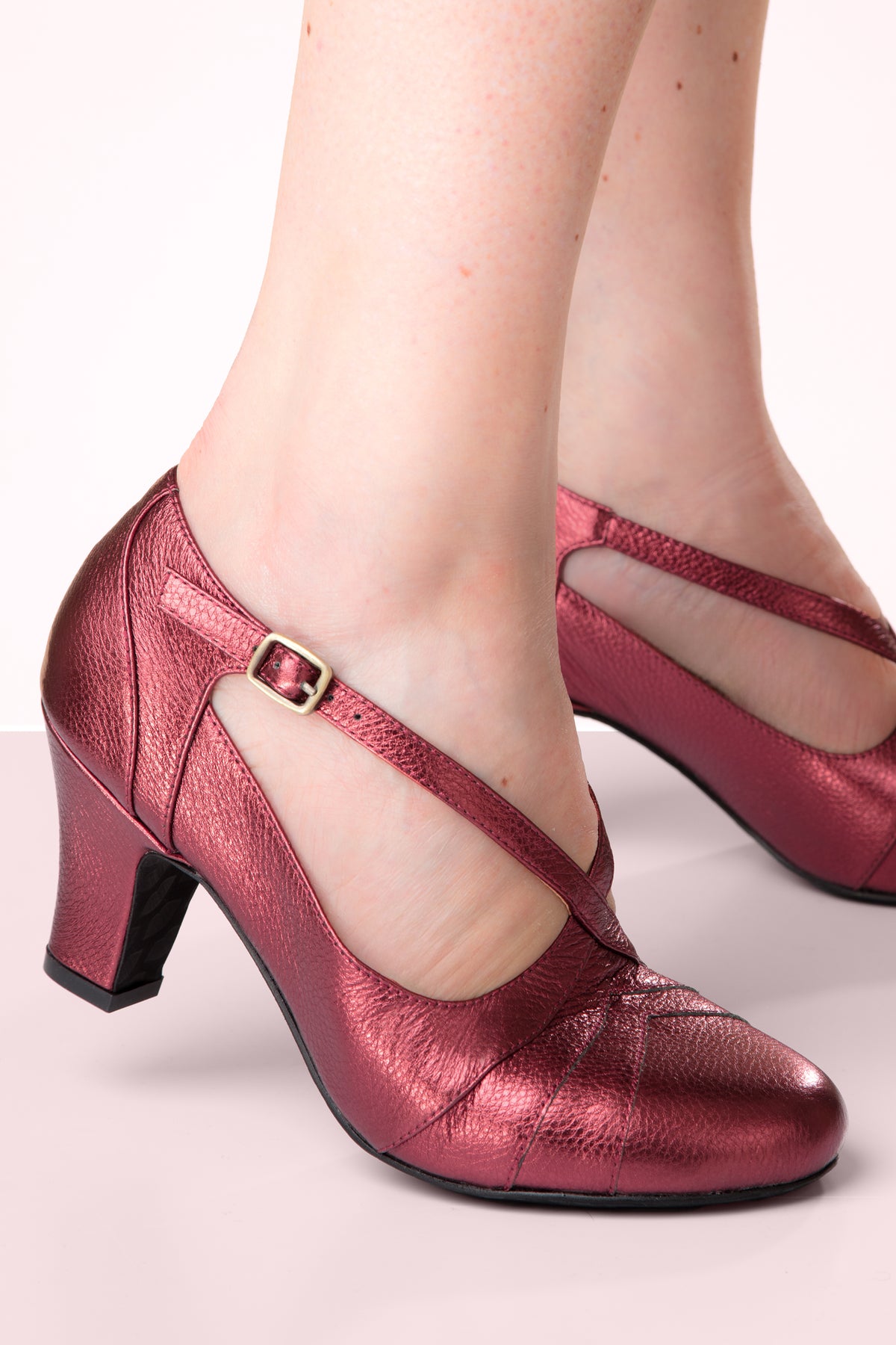 Ava Metallic Oxblood