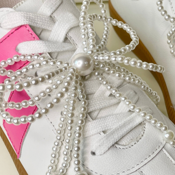 Pearly Bow