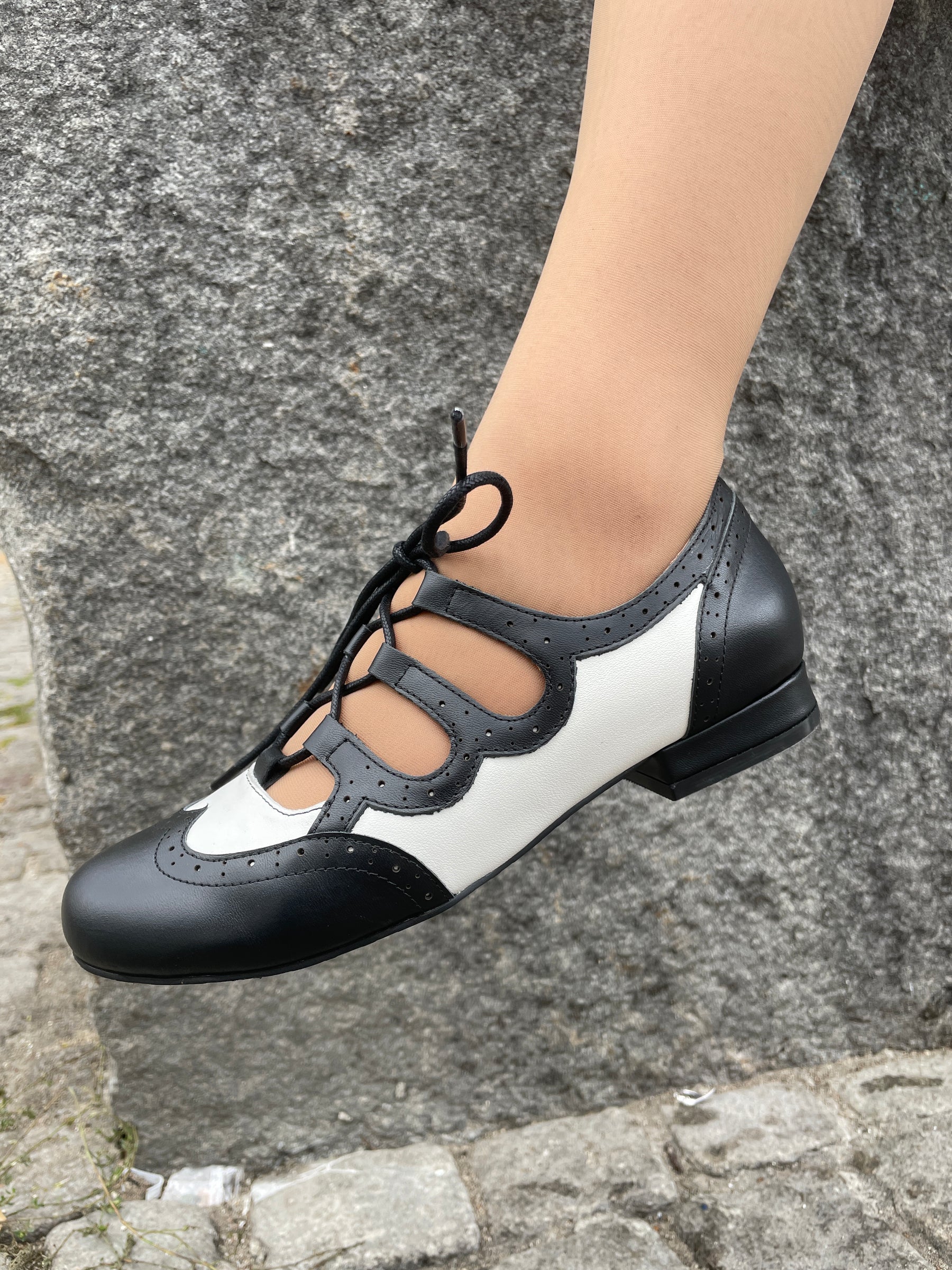 Penny Timeless Steps Brogue