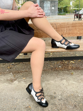 Penny Timeless Steps Brogue