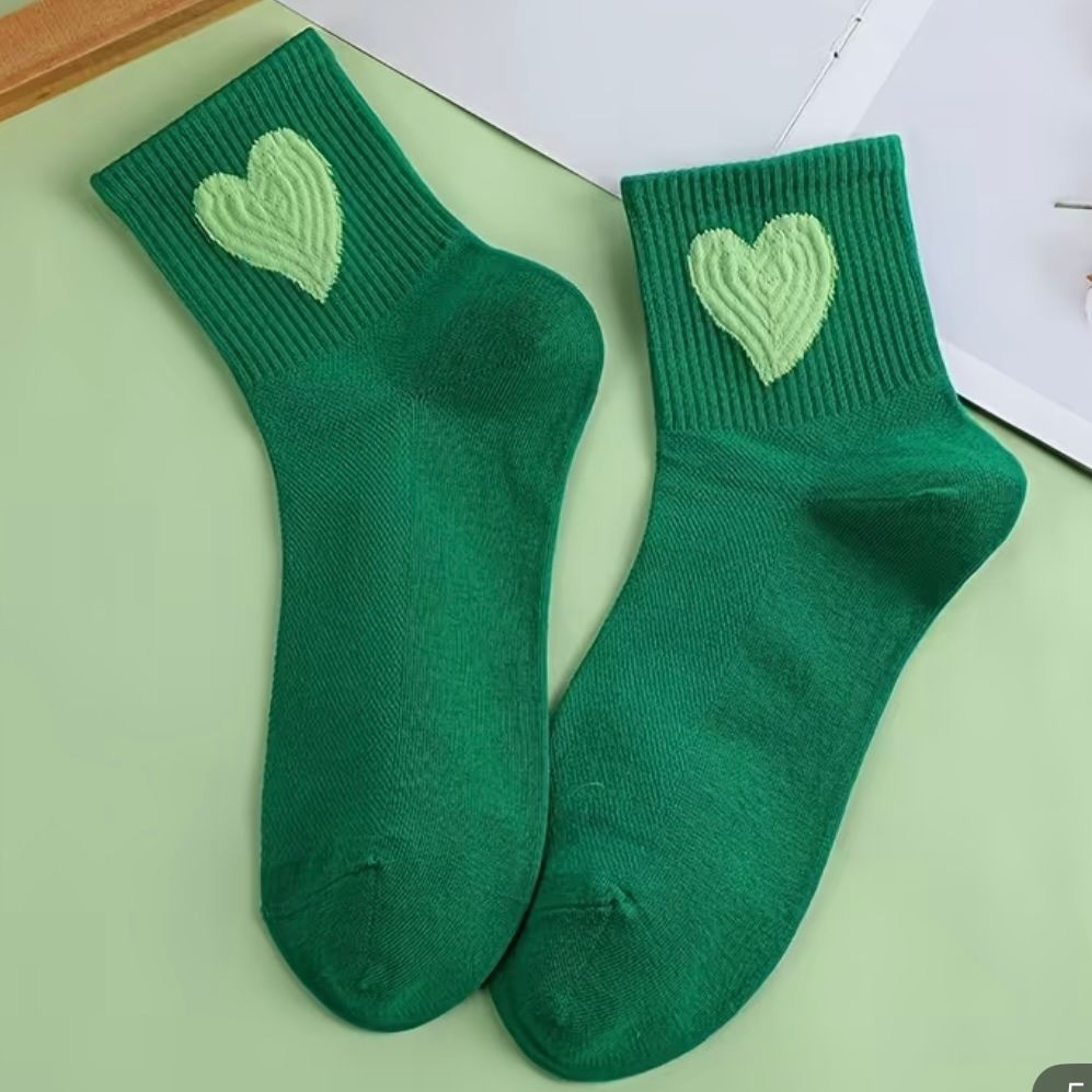 Hearts Green - Mid Leg Socks