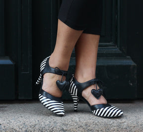 Stiletto Curve*